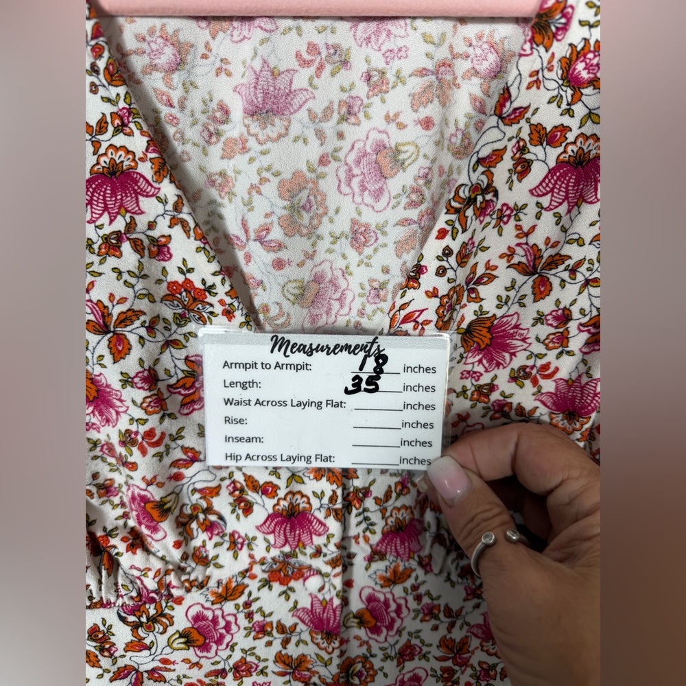 Old Navy Floral V-Neck Short Sleeve Button Down Dress.  Size Medium.  EUC. - Picture 8 of 8